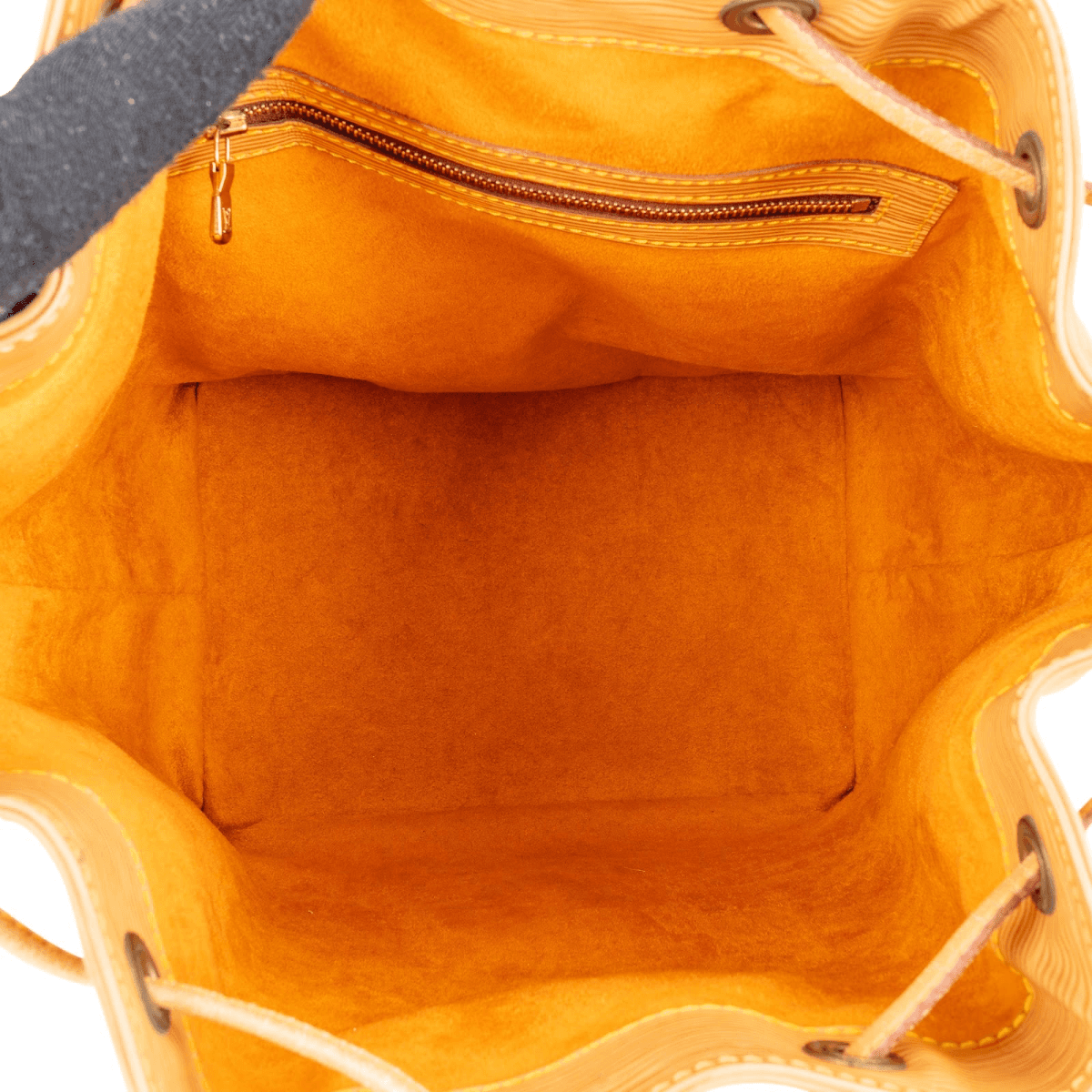 Louis Vuitton Epi Sac Noé Grande — fotografie 4