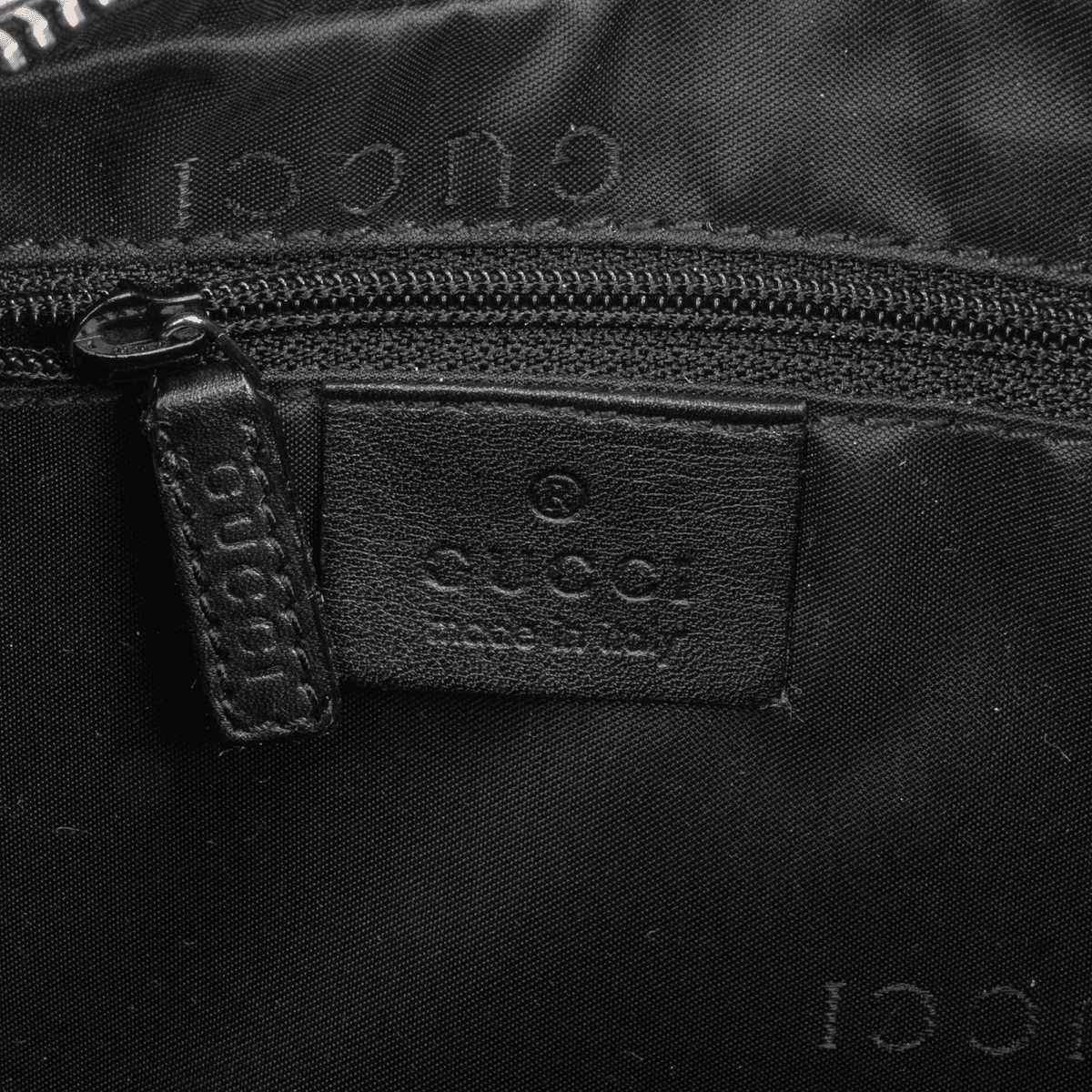 Gucci Black GG — fotografie 4