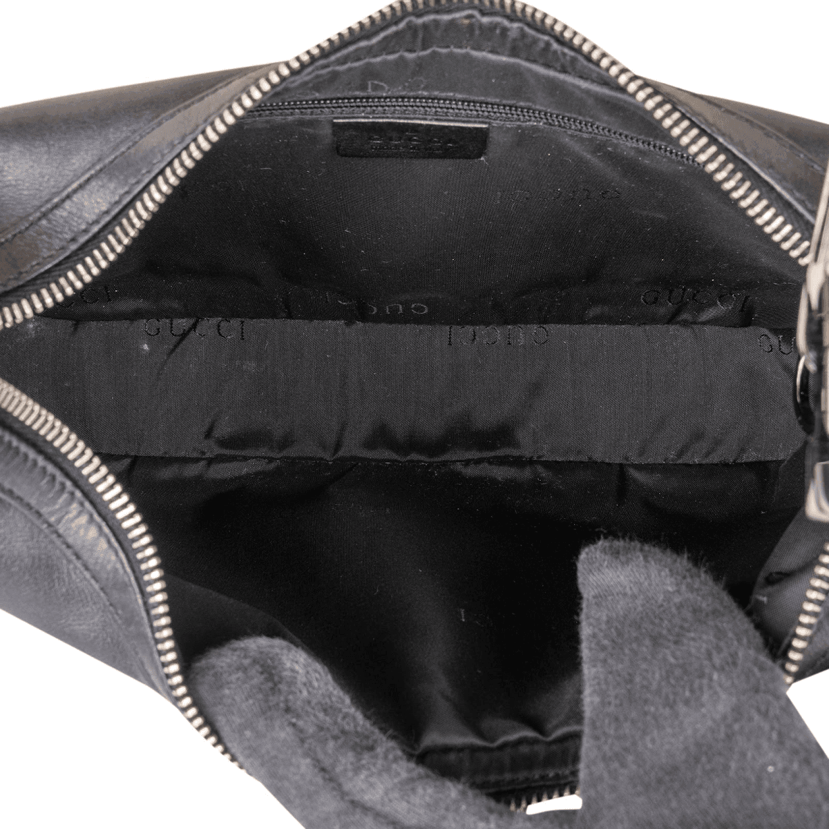 Gucci Black GG — fotografie 5