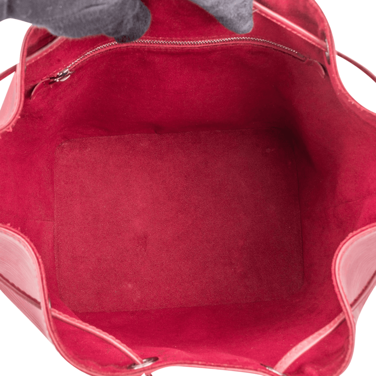 Louis Vuitton Epi NM Sac Noe Petit — fotografie 5